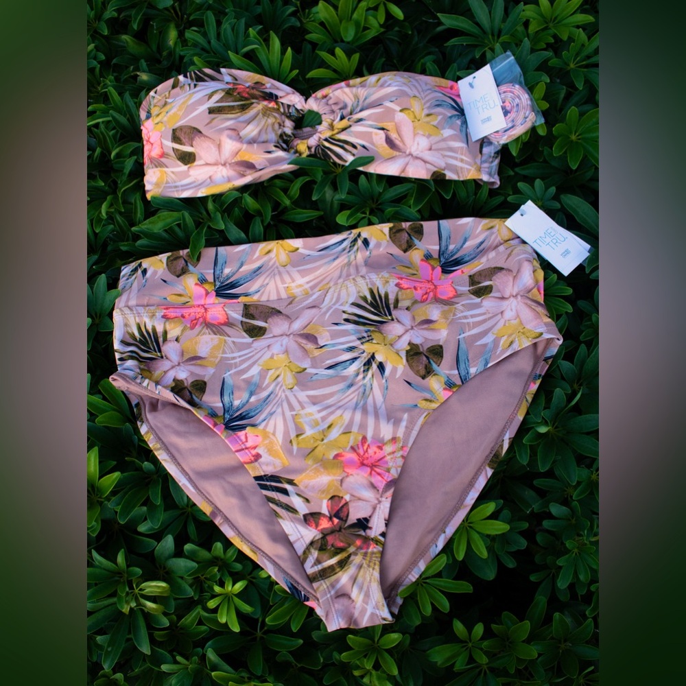 Flower print two piece bikini XL (15-17)